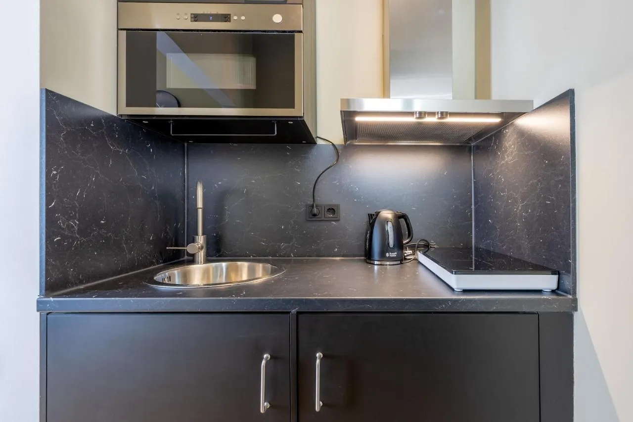 The Shine - Premium Studio-Hbf-Messe-Buergerweide-Citygate-Oevb Arena Bremen Apartment